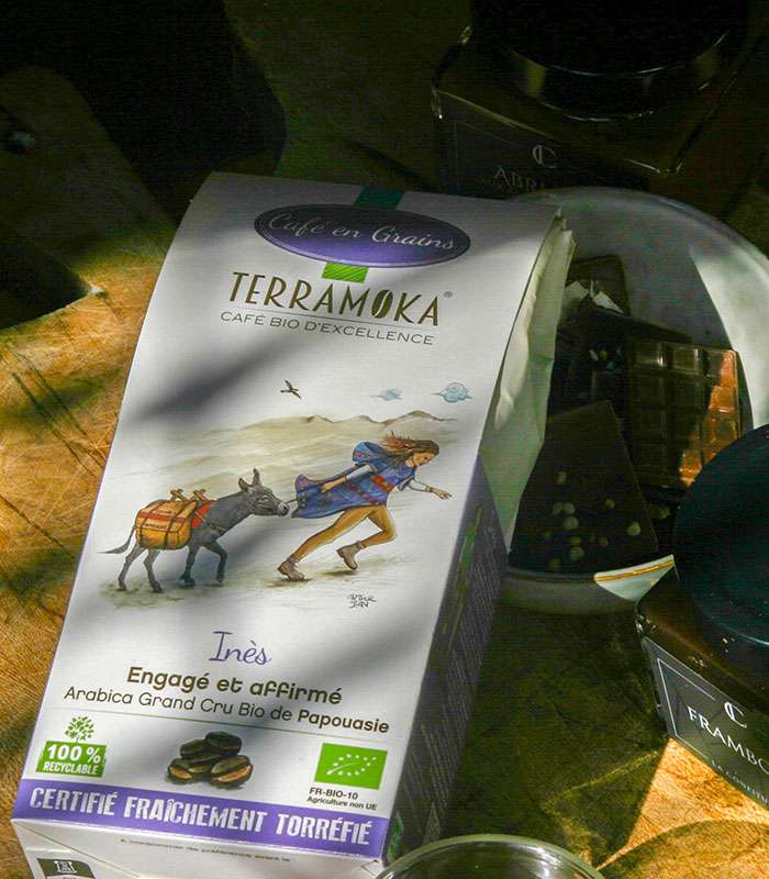Découvrez notre café bio de Papouasie persistant
